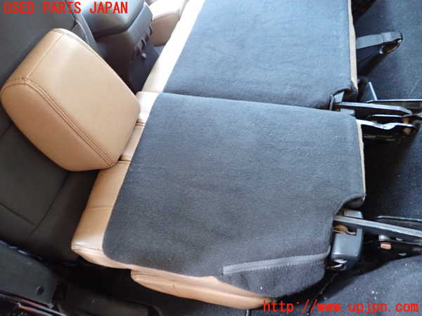 1UPJ-40247175]ジープ・ラングラー アンリミテッド(JK36L)左2列目シート 中古_m0004.jpg