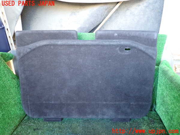 1UPJ-40247771]ジープ・ラングラー アンリミテッド(JK36L)ラゲッジトレイ1 中古_m0001.jpg