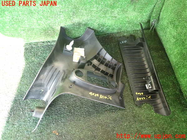 1UPJ-40247655]ジープ・ラングラー アンリミテッド(JK36L)右フロントピラートリム 中古_m0002.jpg