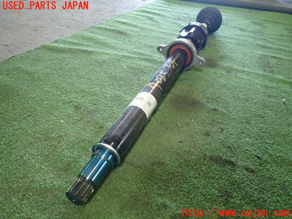 1UPJ-40254010]ベンツ A200 d(177012 W177)右フロントドライブシャフト 中古_m0002.jpg