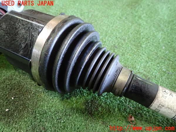 1UPJ-40254010]ベンツ A200 d(177012 W177)右フロントドライブシャフト 中古_m0003.jpg
