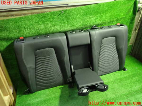 1UPJ-40257385]ベンツ A200 d(177012 W177)リアシート 中古_m0002.jpg