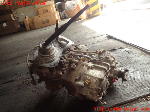 2UPJ-40293200]ランクル60系(FJ62V(改))ミッション MT 3F 4WD 中古_m0002.jpg