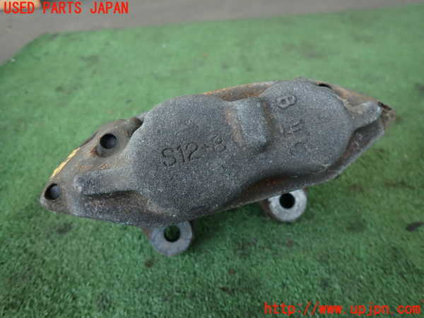 2UPJ-40294085]ランクル60系(FJ62V(改))左フロントキャリパー 中古_m0002.jpg