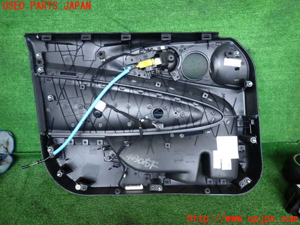 2UPJ-40301234]BMW ミニ(MINI)クーパーSD クラブマン(LR20)(F54)右前ドア内張り 中古_m0003.jpg