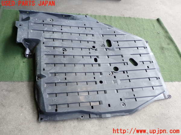 2UPJ-40341721]フィット(Fit) ハイブリッド(e：HEV)(GP1)アンダーカバー1 中古_m0002.jpg