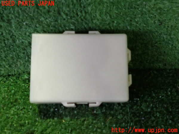 2UPJ-40356150]フーガハイブリッド(HY51)コンピューター5 中古 284D11NE0A_m0002.jpg