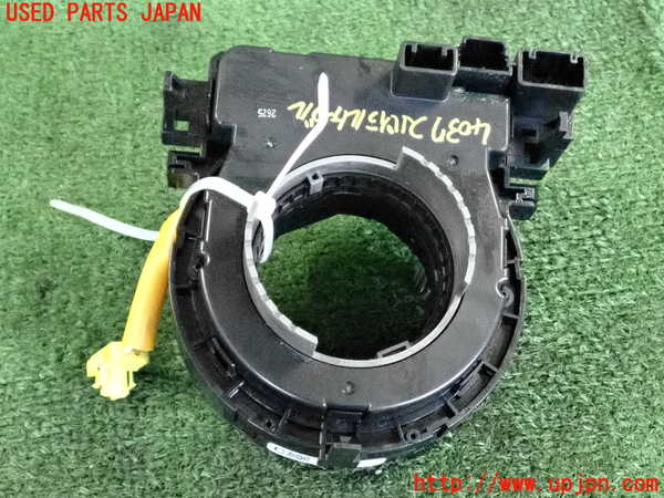 2UPJ-40376800]CX-5(KE2AW)スパイラルケーブル(リール) 中古_m0002.jpg