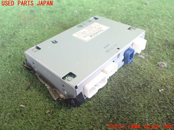 2UPJ-40386660]セルシオ(UCF31)TVチューナー 中古_m0002.jpg