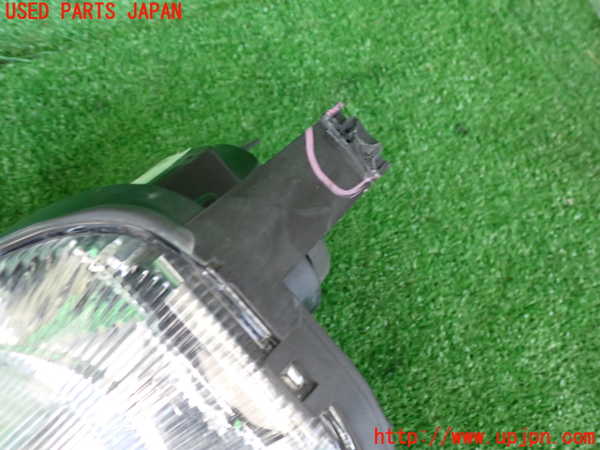 2UPJ-40391152]アバルト・595(31214T)左コーナーランプ 中古_m0002.jpg