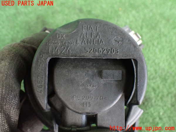 2UPJ-40391180]アバルト・595(31214T)右フォグ 中古_m0004.jpg