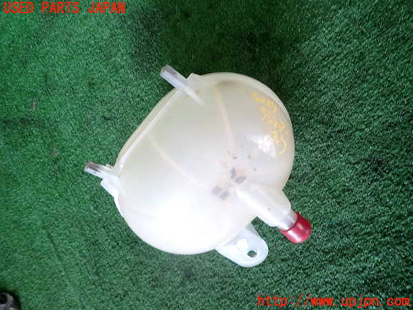 2UPJ-40392410]アバルト・595(31214T)ラジエータータンク 中古_m0002.jpg