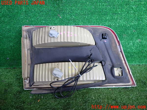2UPJ-40401550]リンカーン・ナビゲーター(不明)右リアフィニッシャー (ジャンク品) 中古_m0003.jpg