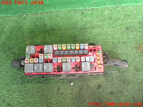 2UPJ-40406742]リンカーン・ナビゲーター(不明)ヒューズボックス2 中古_m0001.jpg