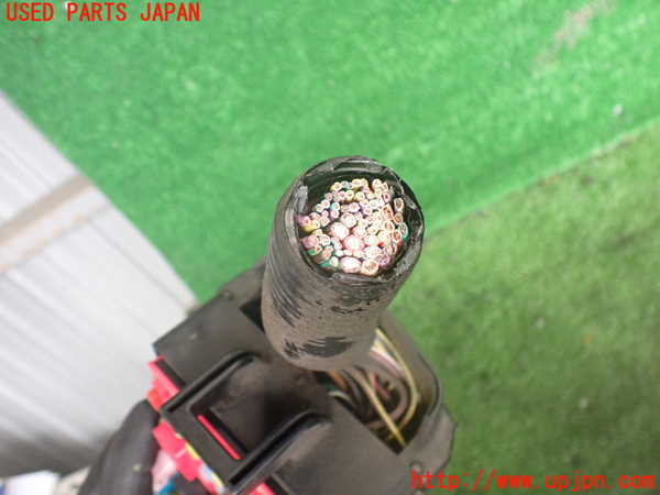 2UPJ-40406742]リンカーン・ナビゲーター(不明)ヒューズボックス2 中古_m0002.jpg