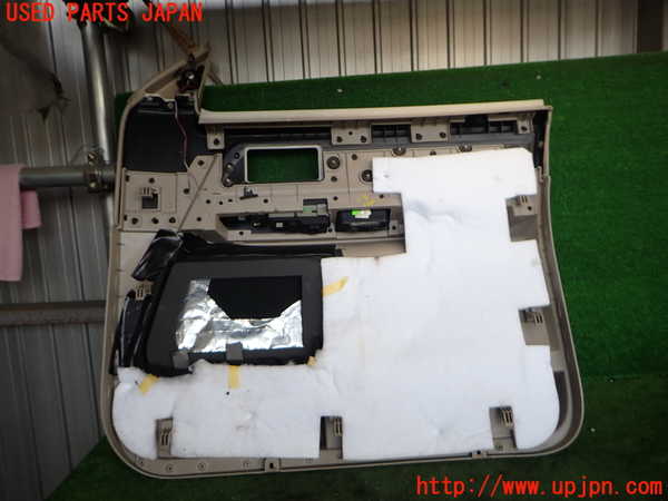 2UPJ-40401264]リンカーン・ナビゲーター(不明)左前ドア内張り (ジャンク品) 中古_m0004.jpg