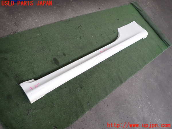 2UPJ-40411392]アバルト・595(312142)左サイドステップ 中古_m0001.jpg