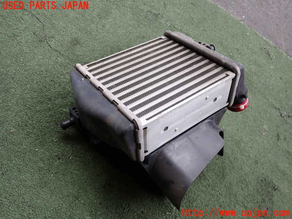 2UPJ-40412452]アバルト・595(312142)インタークーラー2 中古_m0003.jpg