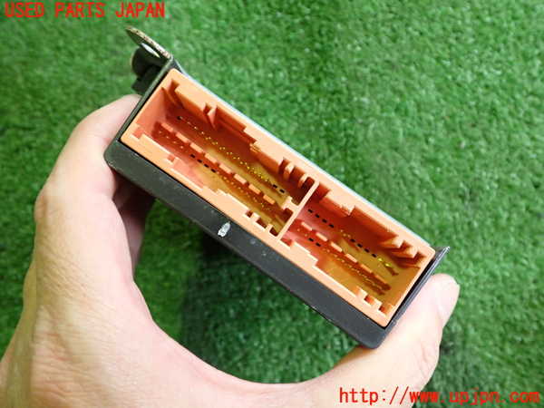 2UPJ-40416145]アバルト・595(312142)エアバッグコンピューター 中古_m0003.jpg