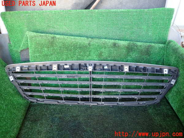 1UPJ-40501050]ベンツ S550 ロング(221171 W221)ラジエターグリル 中古_m0004.jpg