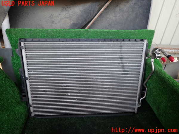 1UPJ-40506031]ベンツ S550 ロング(221171 W221)エアコンコンデンサー1 中古_m0001.jpg