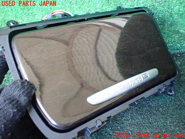 1UPJ-40527810]BMW アクティブハイブリッド5 F10(AH5)(FZ35)ドリンクホルダー 中古_m0002.jpg