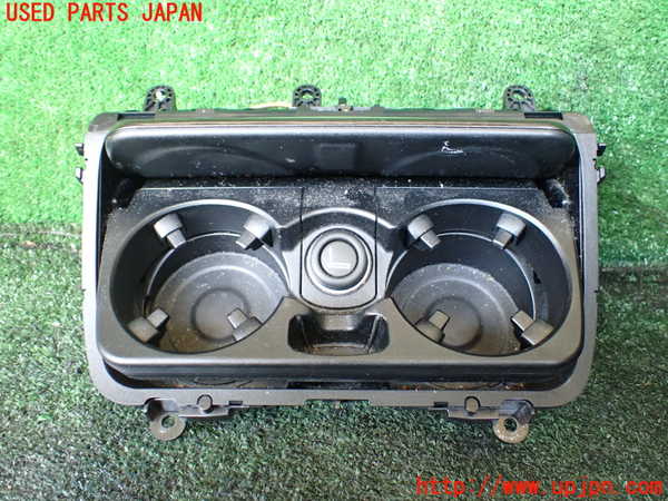 1UPJ-40527810]BMW アクティブハイブリッド5 F10(AH5)(FZ35)ドリンクホルダー 中古_m0003.jpg