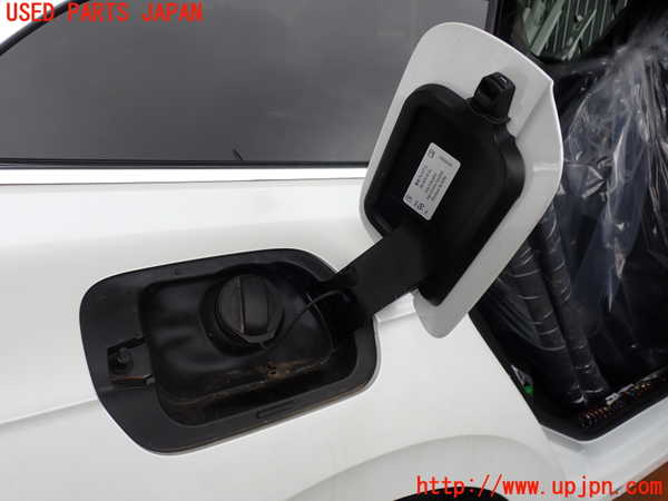 2UPJ-40561690]VW アルテオン シューティングブレーク(3HDNUF)フューエルリッド 中古_m0002.jpg