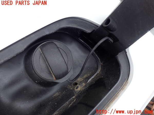 2UPJ-40561690]VW アルテオン シューティングブレーク(3HDNUF)フューエルリッド 中古_m0003.jpg
