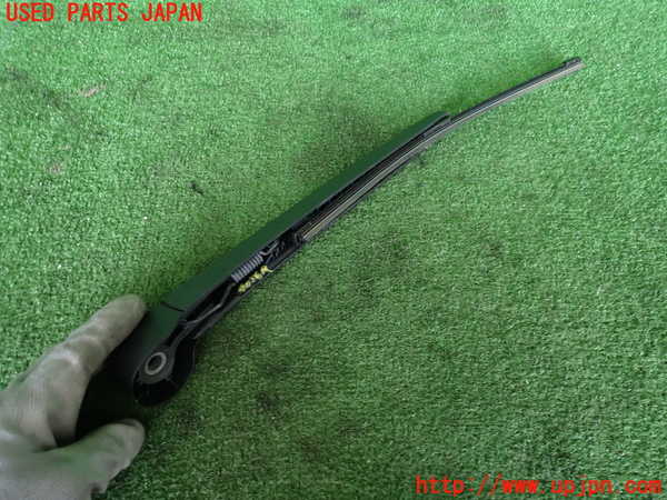 2UPJ-40561661]VW アルテオン シューティングブレーク(3HDNUF)リアワイパーアーム1 中古_m0002.jpg