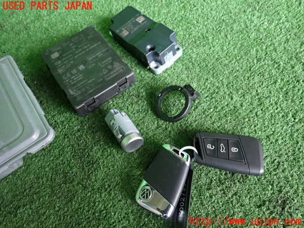 2UPJ-40566110]VW アルテオン シューティングブレーク(3HDNUF)エンジンコンピューター 中古_m0003.jpg