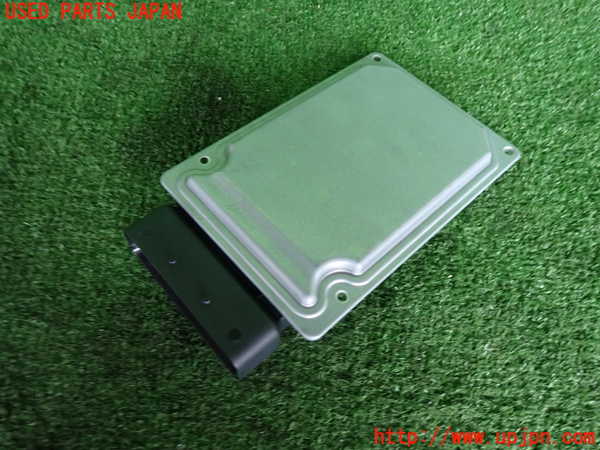 2UPJ-40566120]VW アルテオン シューティングブレーク(3HDNUF)サスペンションコンピューター 中古_m0002.jpg