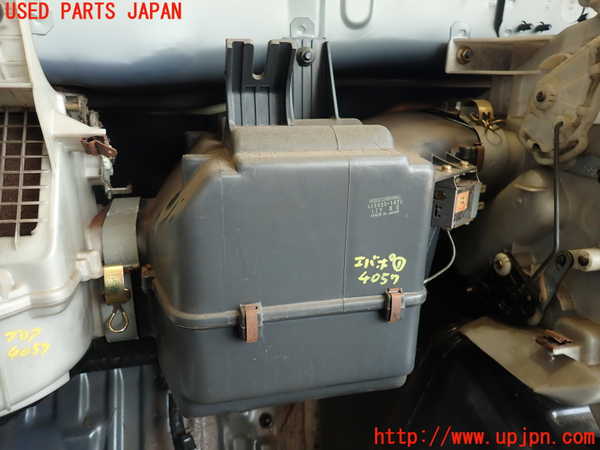 2UPJ-40576081]ロードスター(NA8C)エバポレーター1 中古_m0001.jpg
