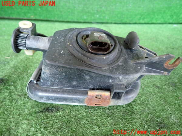 2UPJ-40581180]ベンツ SL350(230467)(R230)右フォグ 中古_m0004.jpg