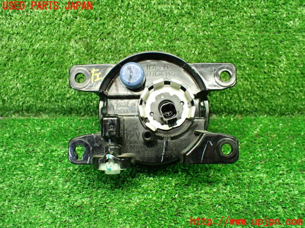 1UPJ-40621182]WR-V(DG5)左フォグ 中古_m0002.jpg