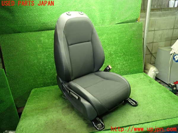 1UPJ-40627035]WR-V(DG5)運転席シート 中古_m0001.jpg