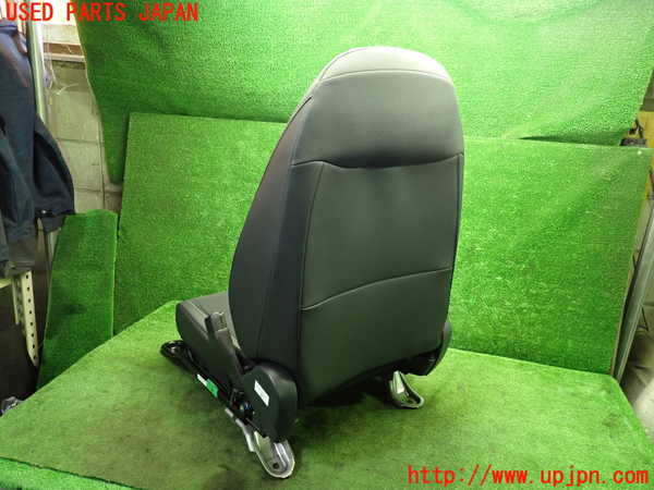 1UPJ-40627035]WR-V(DG5)運転席シート 中古_m0002.jpg