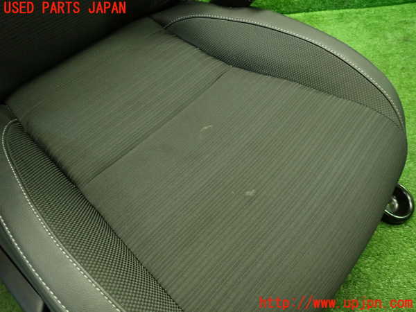 1UPJ-40627035]WR-V(DG5)運転席シート 中古_m0003.jpg
