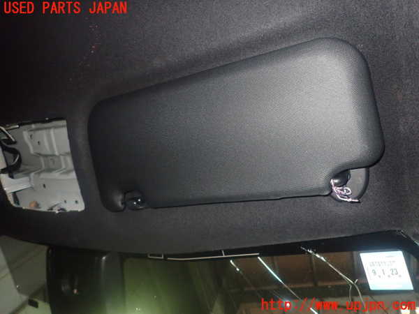 1UPJ-40637625]カローラ ツーリング ハイブリッド(ZWE214W)室内サンバイザー右側 中古_m0001.jpg