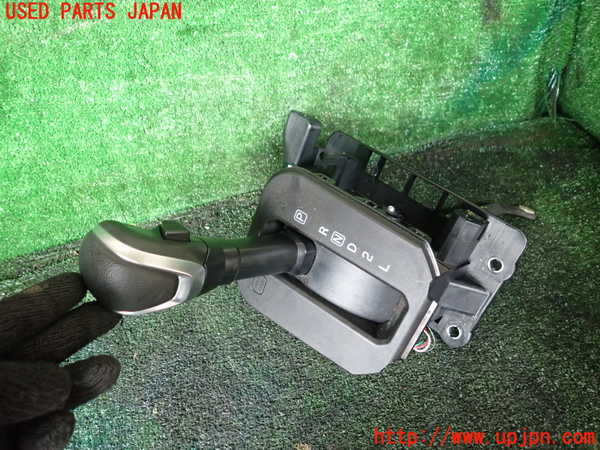 1UPJ-40647555]ジムニー(JB64W)ATシフトレバー 中古_m0001.jpg