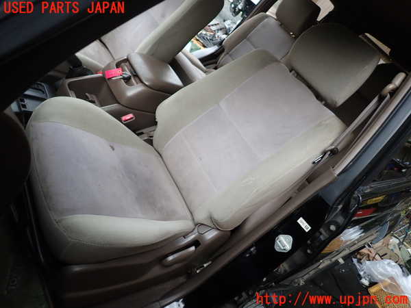 1UPJ-40657065]ランクルプラド(RZJ95W)助手席シート 中古_m0001.jpg