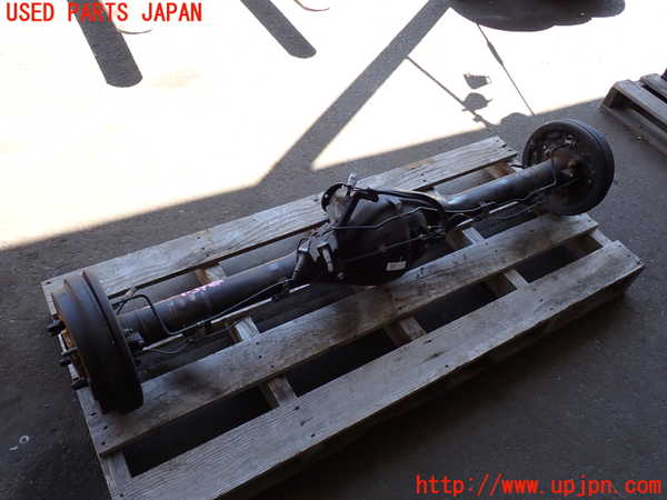 2UPJ-40674400]ハイエースバン200系(GDH201V)リアデフホーシング ジャンク_m0004.jpg