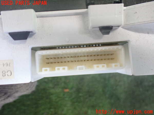 2UPJ-40706170]ハイエースバン200系(KDH206V)スピードメーター 中古_m0003.jpg