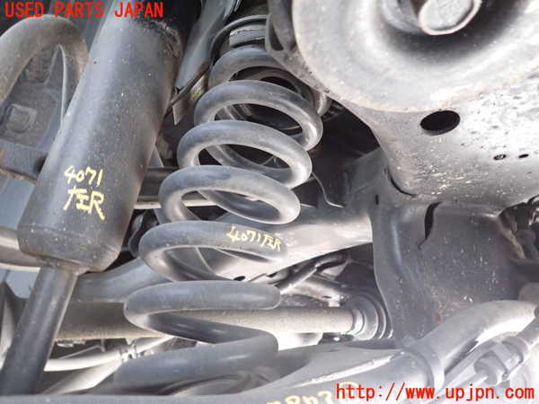 2UPJ-40715105]クライスラー・300(LX36)左リアスプリング 中古_m0001.jpg