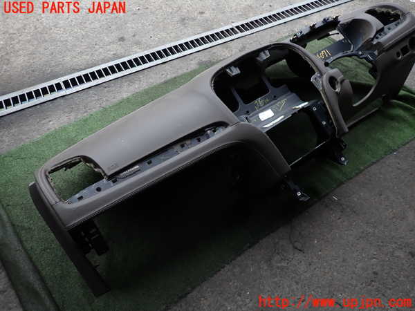 2UPJ-40717505]クライスラー・300(LX36)ダッシュボード 中古_m0003.jpg