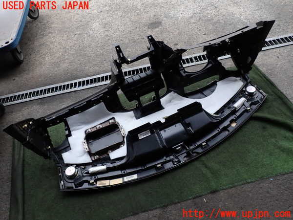 2UPJ-40717505]クライスラー・300(LX36)ダッシュボード 中古_m0005.jpg
