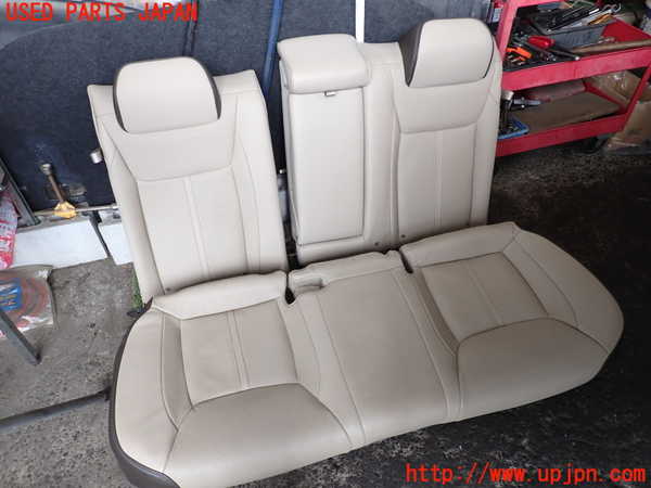 2UPJ-40717385]クライスラー・300(LX36)リアシート 中古_m0001.jpg