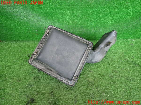 2UPJ-40732560]デボネア(S22A)エアクリーナーボックス 中古_m0001.jpg