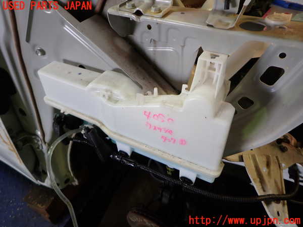 1UPJ-40806791]ソリオ(MA37S)ウォッシャータンク1 中古_m0001.jpg