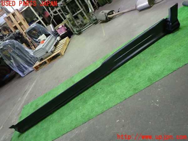 1UPJ-40811390]エリシオン(RR1)右サイドステップ 中古_m0001.jpg
